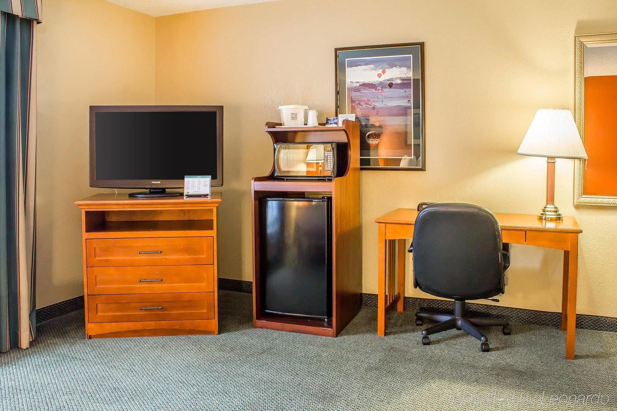 Quality Inn Newton At I-80 Εξωτερικό φωτογραφία
